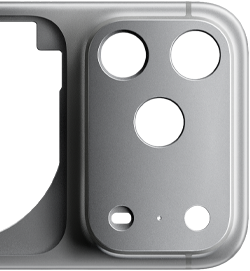 iPhone 17 Pro mostrato da dietro, con guscio unibody in alluminio forgiato a caldo